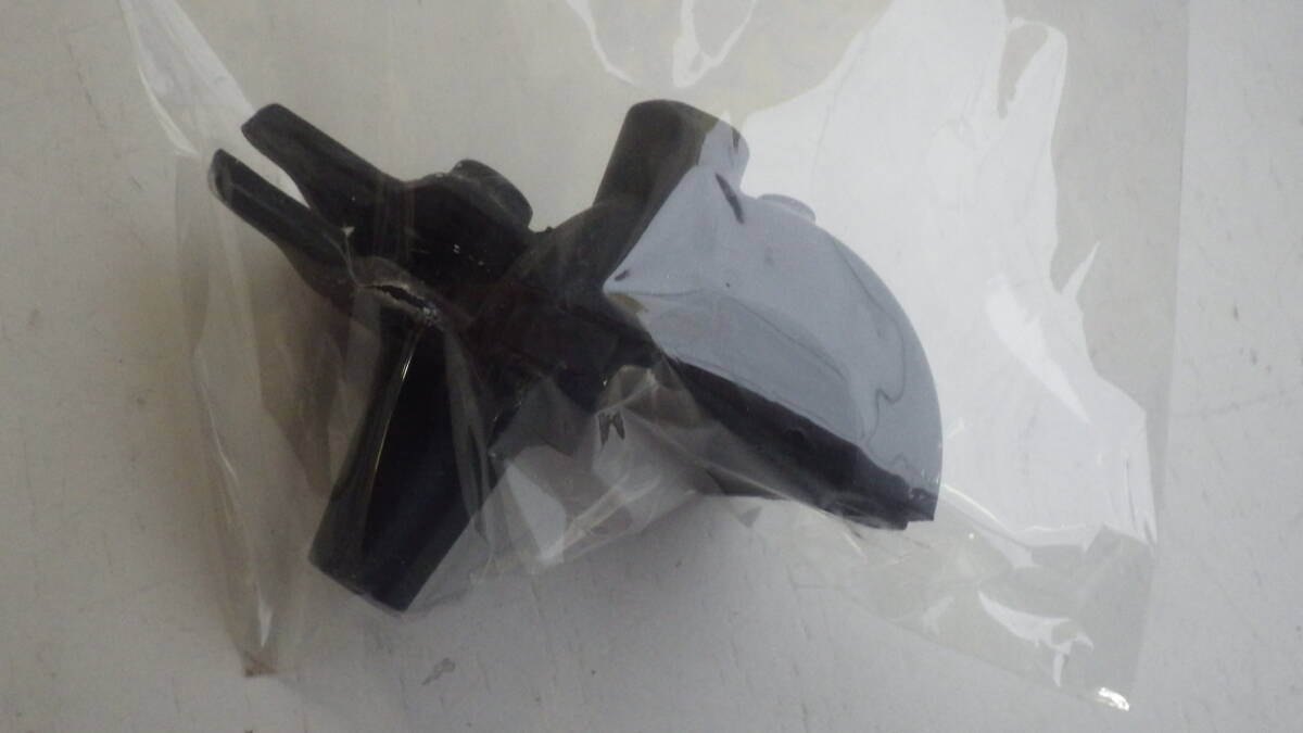 A098 ホンダ DIO アンダースロットルハウジング 53168-GS7-003 新品拍卖