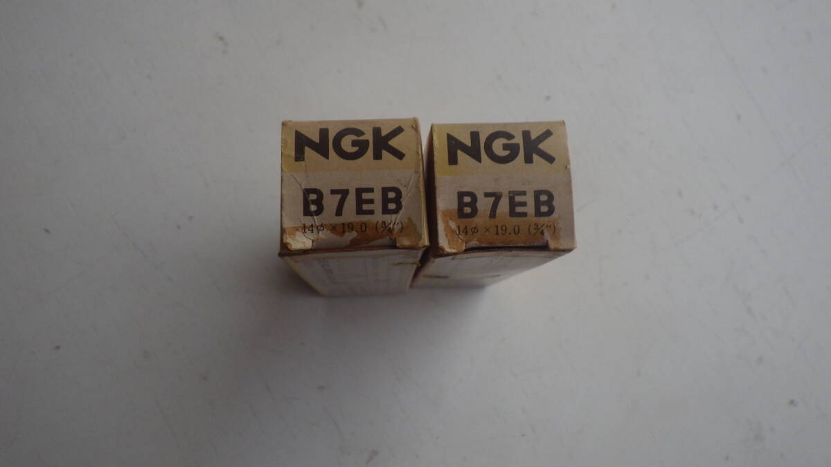 A142 NGK プラグ B7B×2 新品 送料無料です。拍卖