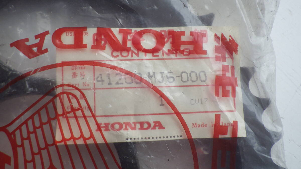 A152 ホンダ リヤスプロケット 41200-MJ6-000 新品拍卖