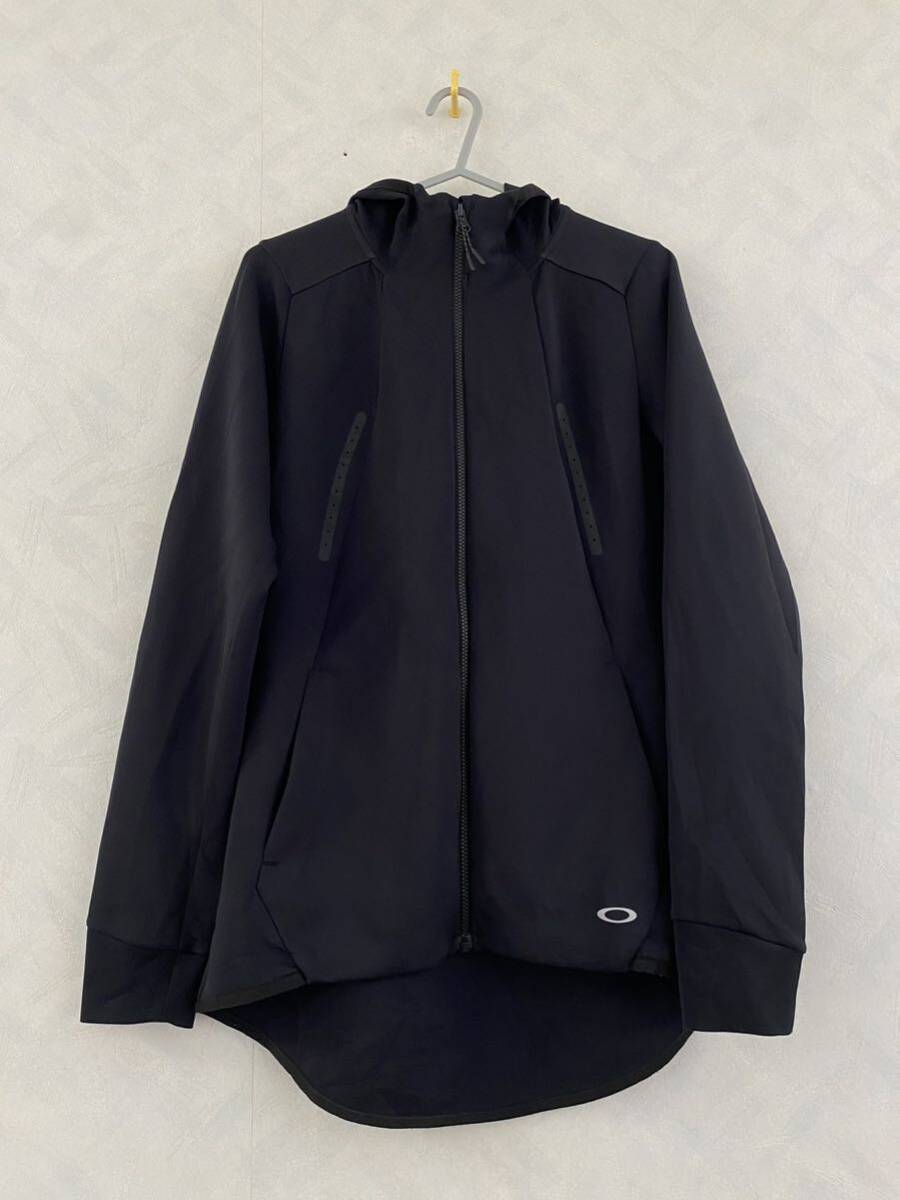 美品 OAKLEY ロング丈 パーカー サイズXL レディース Performance Fit オークリー ジム トレーニング フィットネス ヨガ ゴルフ スポーツ拍卖