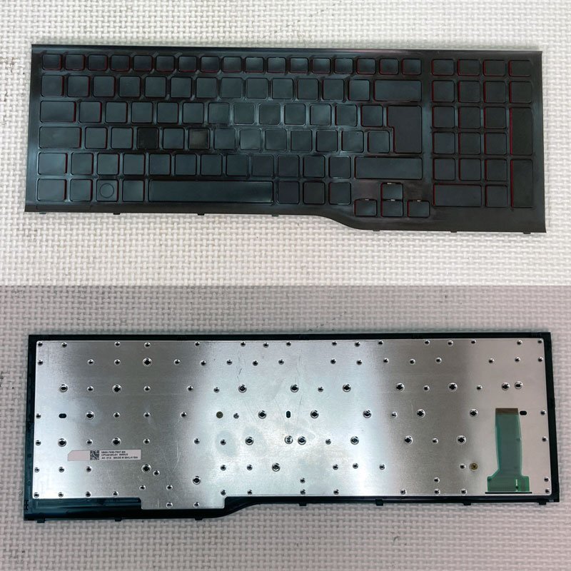 【中古】ノート用キーボード 文字無し 未プリント ★ 富士通 CP548395-01 N860-7690-T097 30pin 368mm×119mm #2499-K拍卖