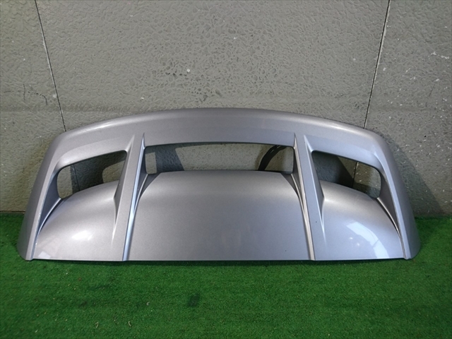 ZYX10 C-HR リアウィング シルバー(75101)拍卖