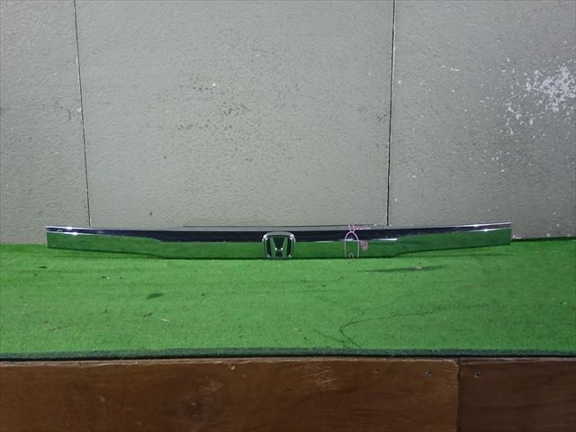 JF1 NBOXカスタム バックドアガーニッシュ メッキ(71701)拍卖