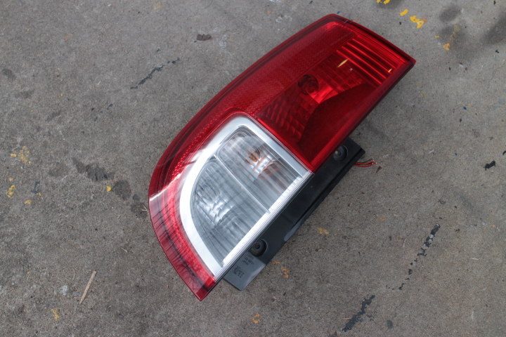 MF22S MRワゴン 左テールランプ 220-59124(23590)拍卖