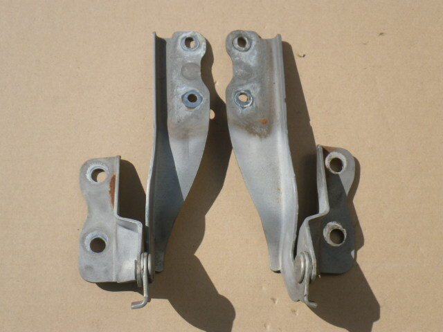 ミラジーノ☆L700S◆ボンネットのヒンジ 中古品 2508拍卖