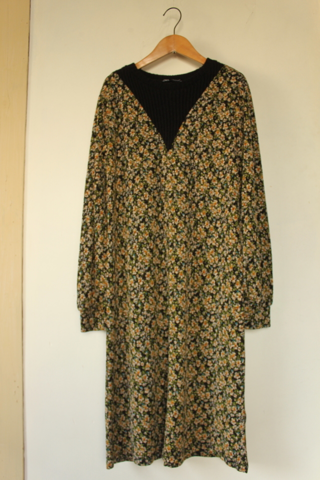 ★送料無料★ザラ ZARA★とっても素敵な定番ロングワンピース★サイズ EUR S拍卖