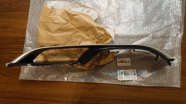 【未使用 トヨタ 純正】 ノア ヴォクシー エクスファイア 80系 インストルメントクラスタフィニッシュパネル No.2 ブラック拍卖