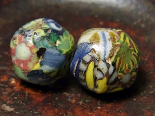 ◆稀少!!ビザンチン・イスラム、多意匠モザイク大玉ペア!◆古代玉ローマングラスとんぼ玉拍卖