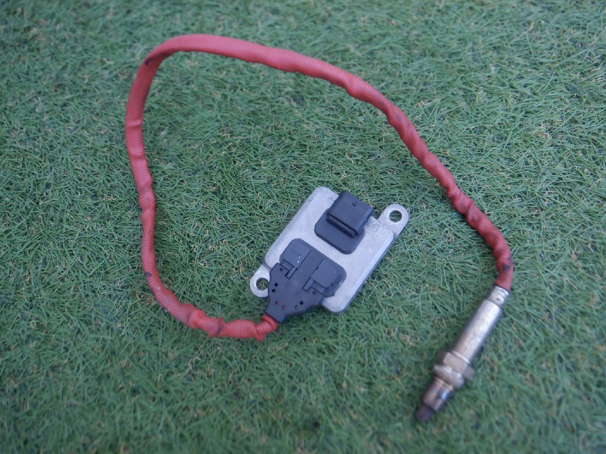 ベンツ純正 窒素酸化物センサー NOXセンサー A0009056204 166 MLクラス R172 SLKクラス W251 Rクラス W205 Cクラス W213 Eクラス拍卖