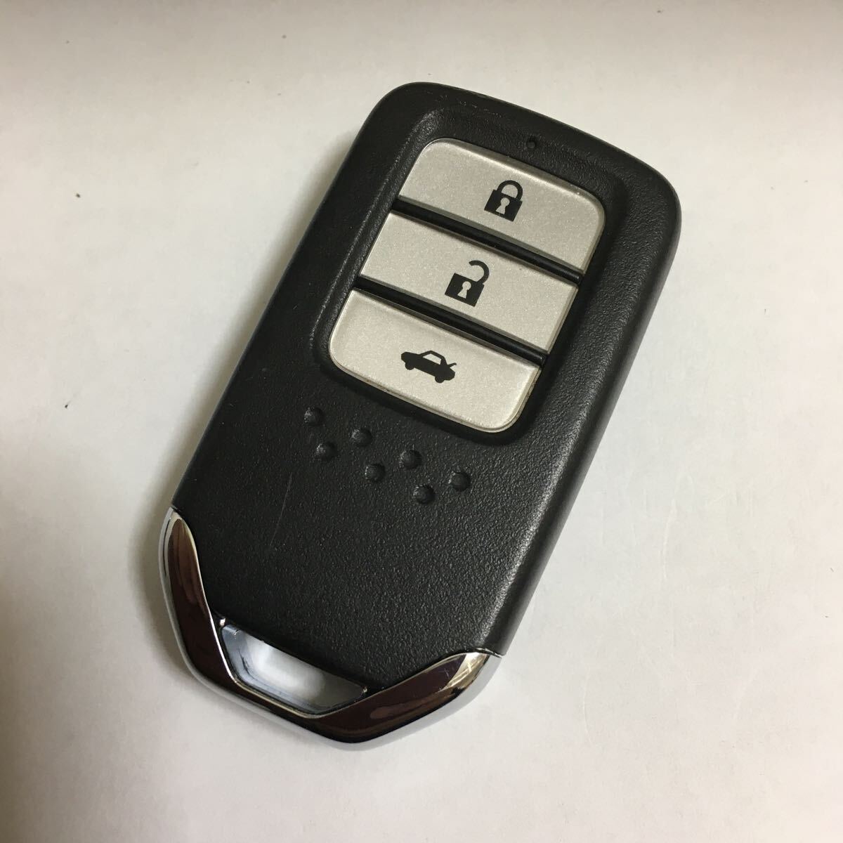 72147-T3W-J11 ホンダ アコードハイブリッド CW6 3ボタン スマートキー トランクボタン キーレス リモコン 2404051拍卖