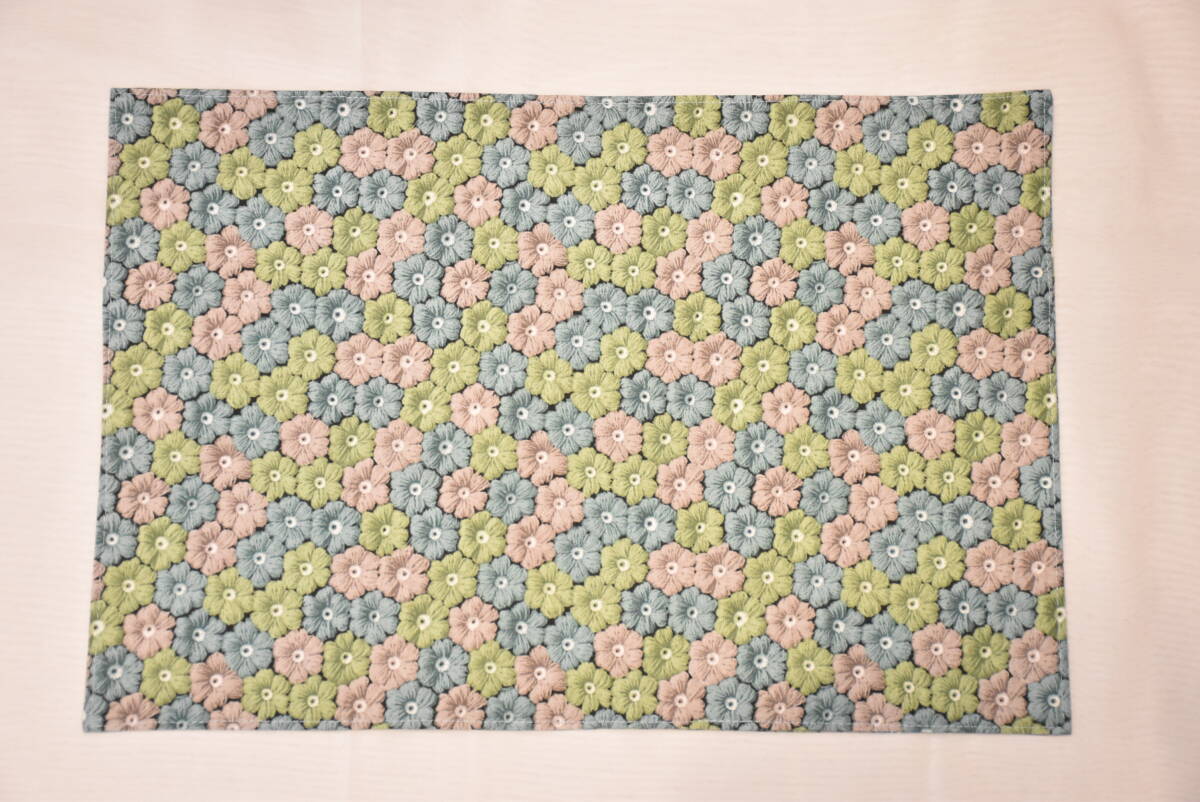 HM21*条件付き送料無料も有!*ランチョンマット*約30×44cm*ハンドメイド*小花柄*花*おしゃれ*上品*エレガント*シック*おもてなし*手作り拍卖
