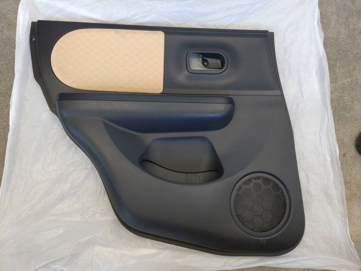 スズキ純正 ラパンHE22S 左リヤドア内側トリム拍卖
