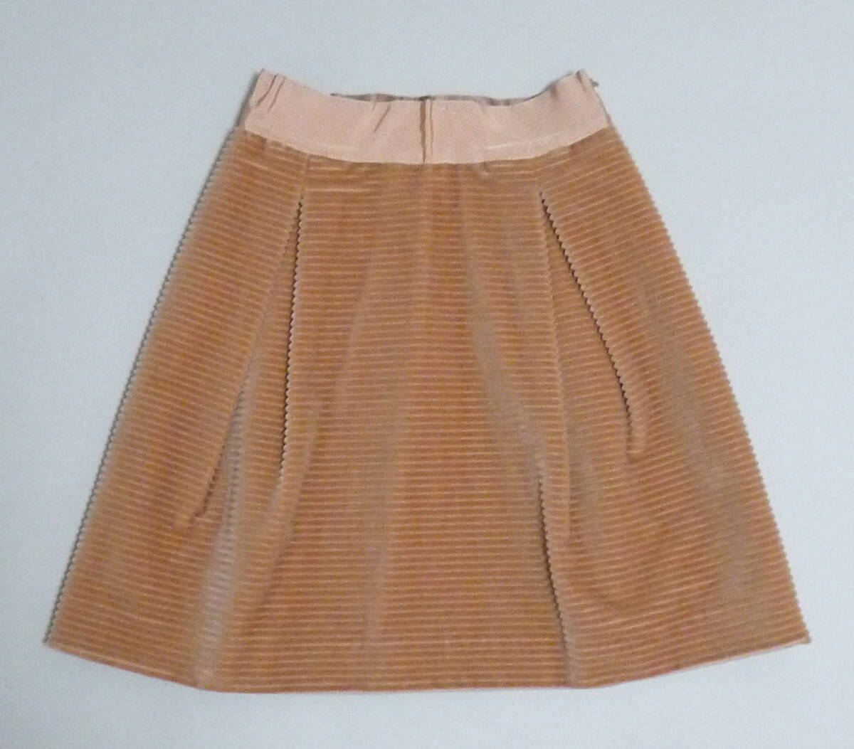 マドモアゼルタラ サーモンピンク スカート 11237拍卖
