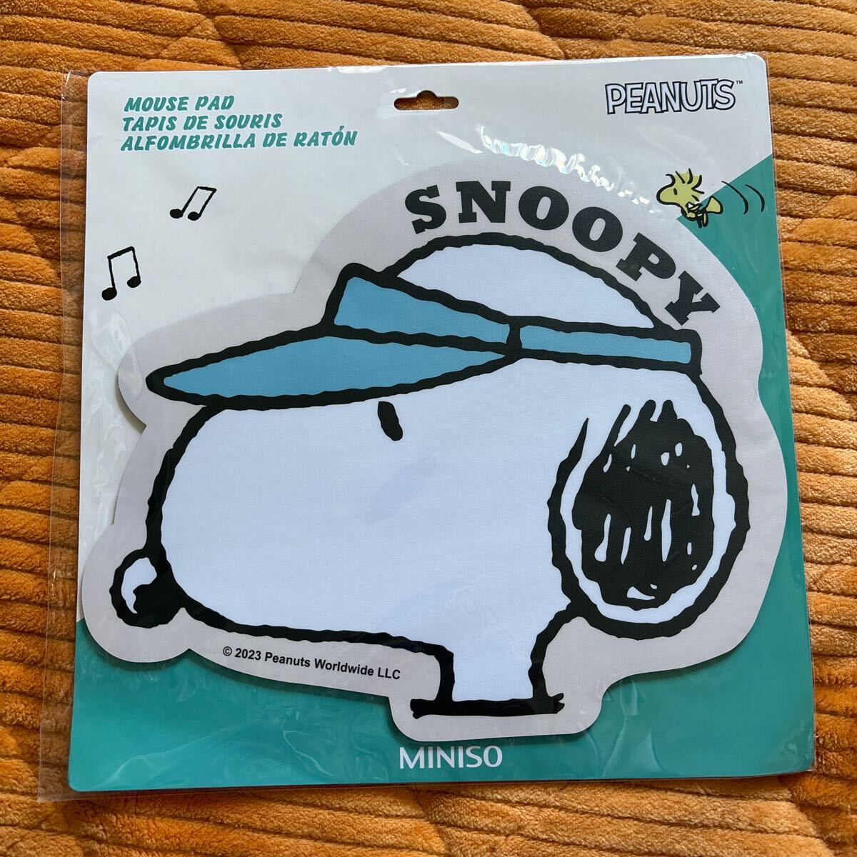 匿名配送 送料無料 未使用 海外限定 スヌーピー SNOOPY マウスパッド フェイス型ダイカット ピーナッツ PEANUTS拍卖