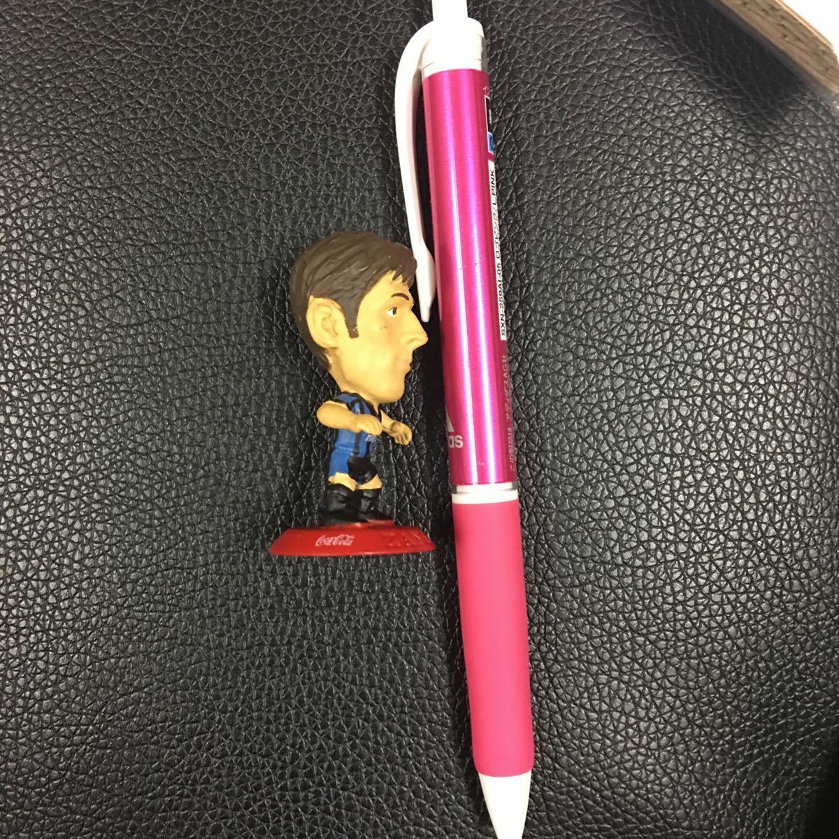 ミニチュアーズ、コカコーラ、インテル、ザネッティ拍卖