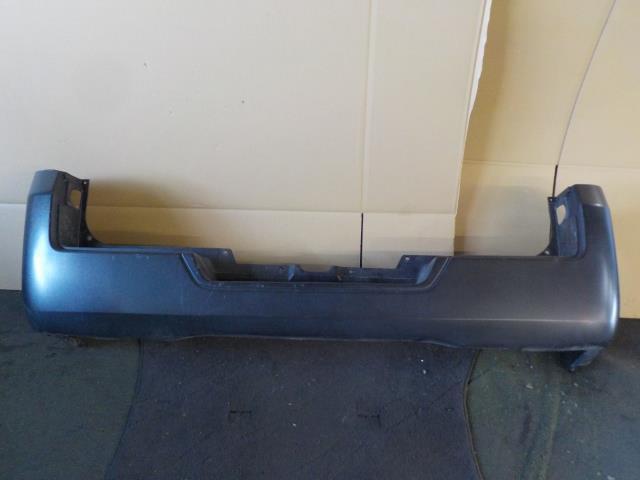 NV350キャラバン CS4E26 リアバンパー 無塗装・黒【個人宅宛発送不可】拍卖