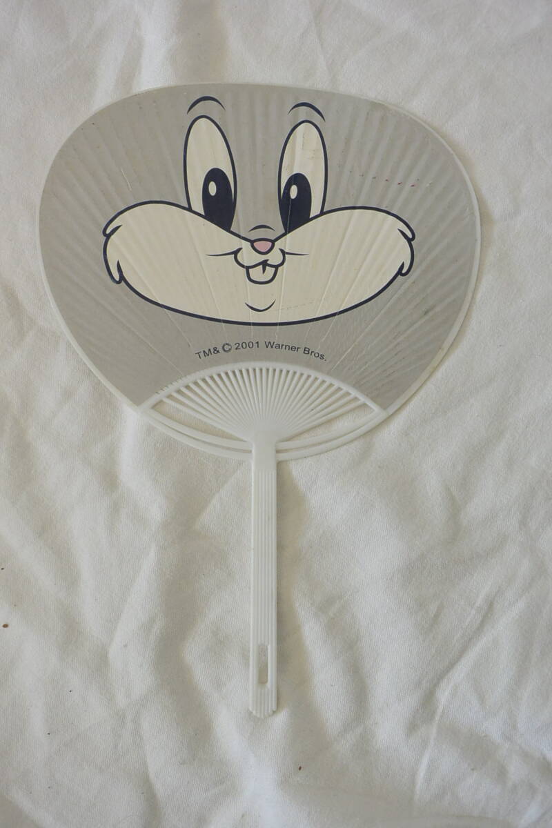 LOONEY TUNES★バックスバニーうちわ拍卖