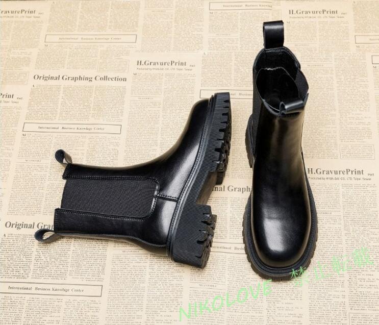 新品 レディース ブーティーブーツ 厚底牛革 サイドゴアミドルブーツ おしゃれ 美脚 疲れにくい 履きやすいAA393拍卖