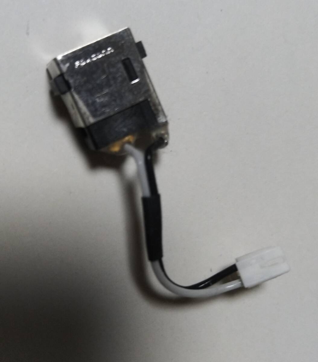 TOSHIBA DynaBook G83/DN PG8DNTACHL7FD1 修理パーツ 送料無料 電源ジャック 差込口 拍卖