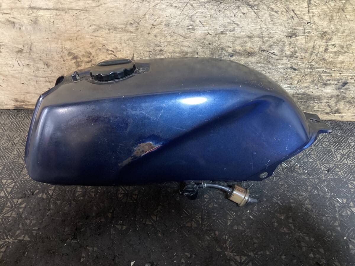 HONDA CB250 RS-Z MC02 ガソリンタンク 神戸発 A138-44 ※動作未確認拍卖