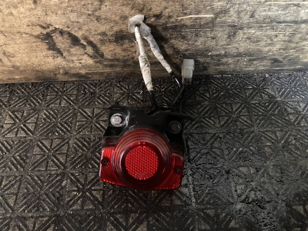 HONDA CB250 RS-Z MC02 テールランプ 神戸発 A138-33 ※動作未確認拍卖