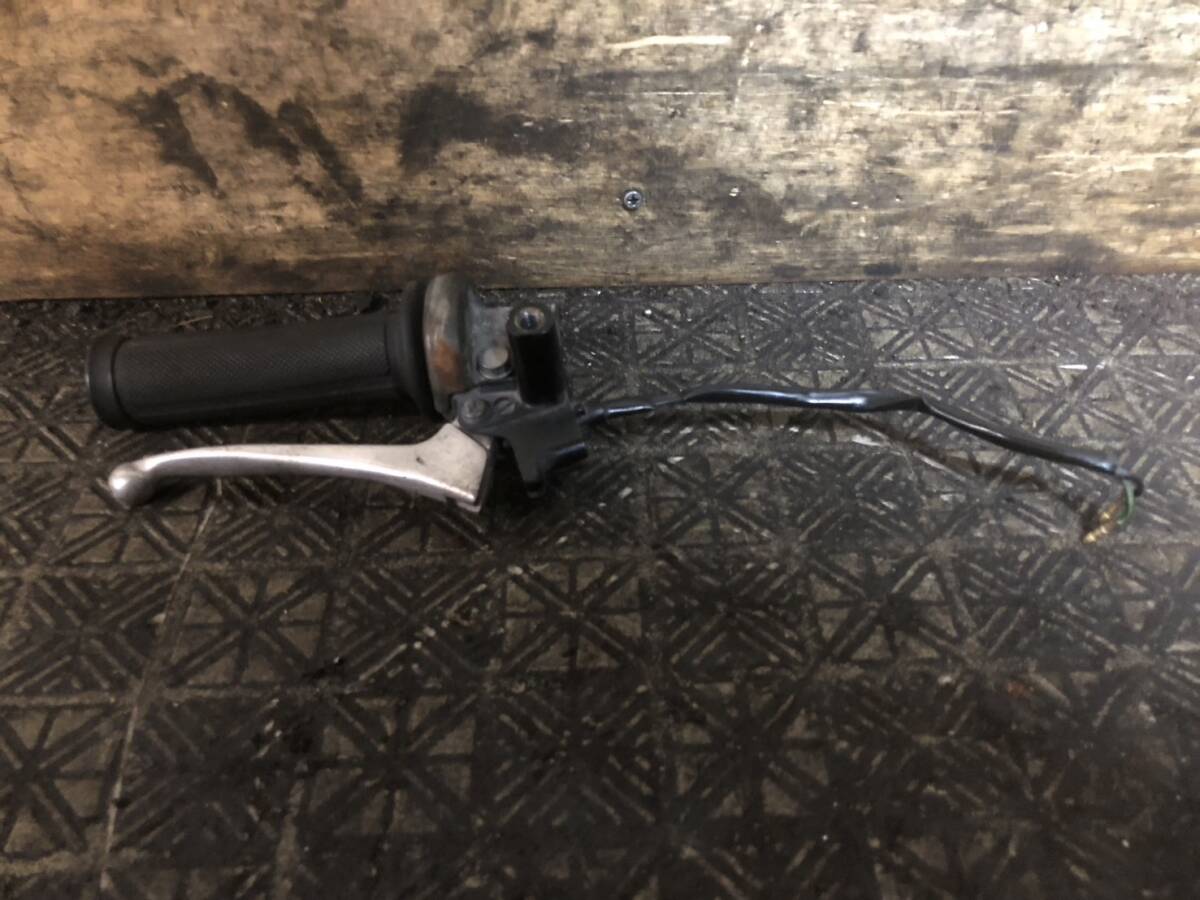 ☆実働車取り外し☆ HONDA ライブディオ AF34 スロットルホルダー 神戸発 A159-17拍卖