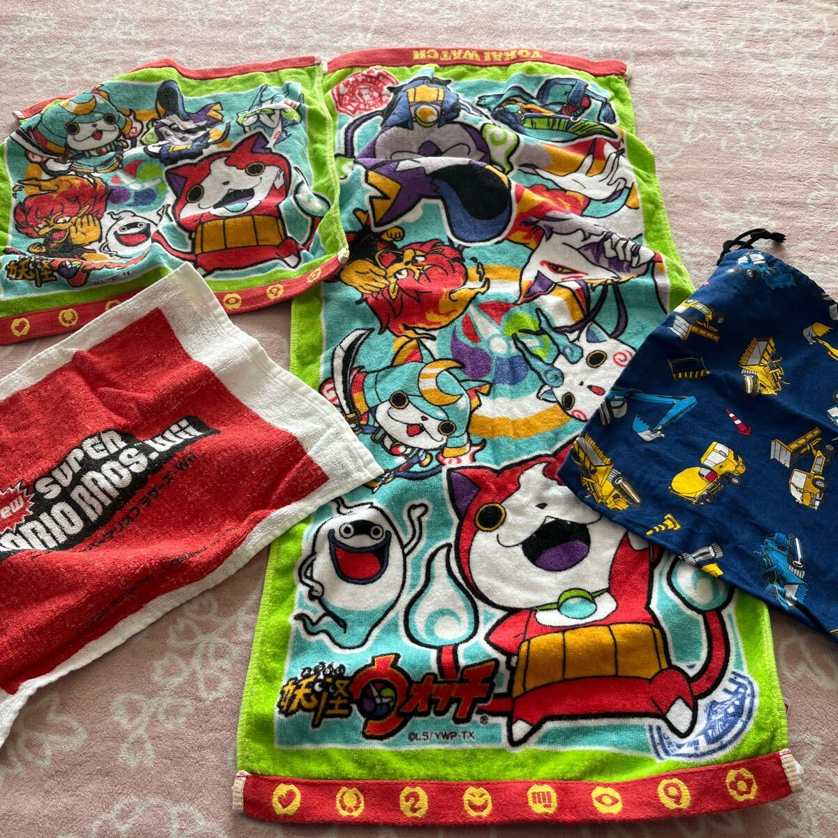 中古★男の子むき タオルと巾着セット 妖怪ウォッチ、マリオ、工事車輌柄拍卖
