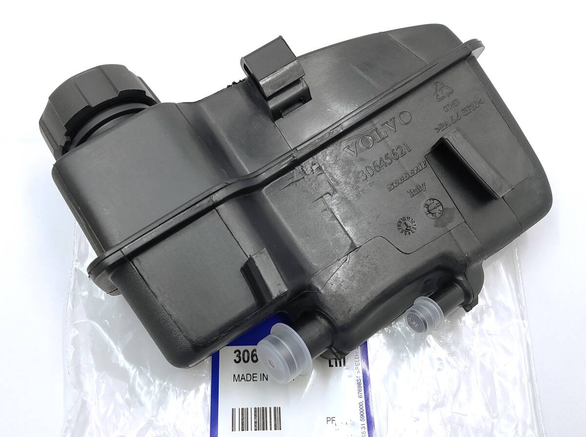 (送料込) ボルボ S60 V70 XC70 S80 パワーステアリングリザーブタンク【ボルボ純正・新品】拍卖