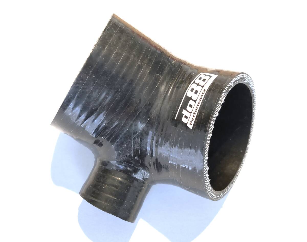 (送料込) サーブ C900 クラシック900 16V ターボインレットホース【シリコンホース・新品】拍卖