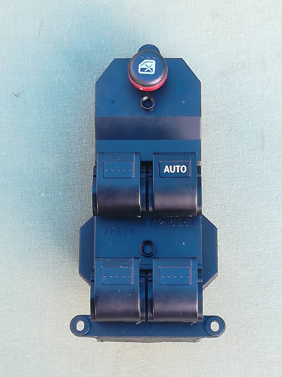 ホンダ・ライフJB5,ストリームRN1,フィットGD1,ゼストJE1・パワーウインドースイッチ・21P【社外新品】拍卖