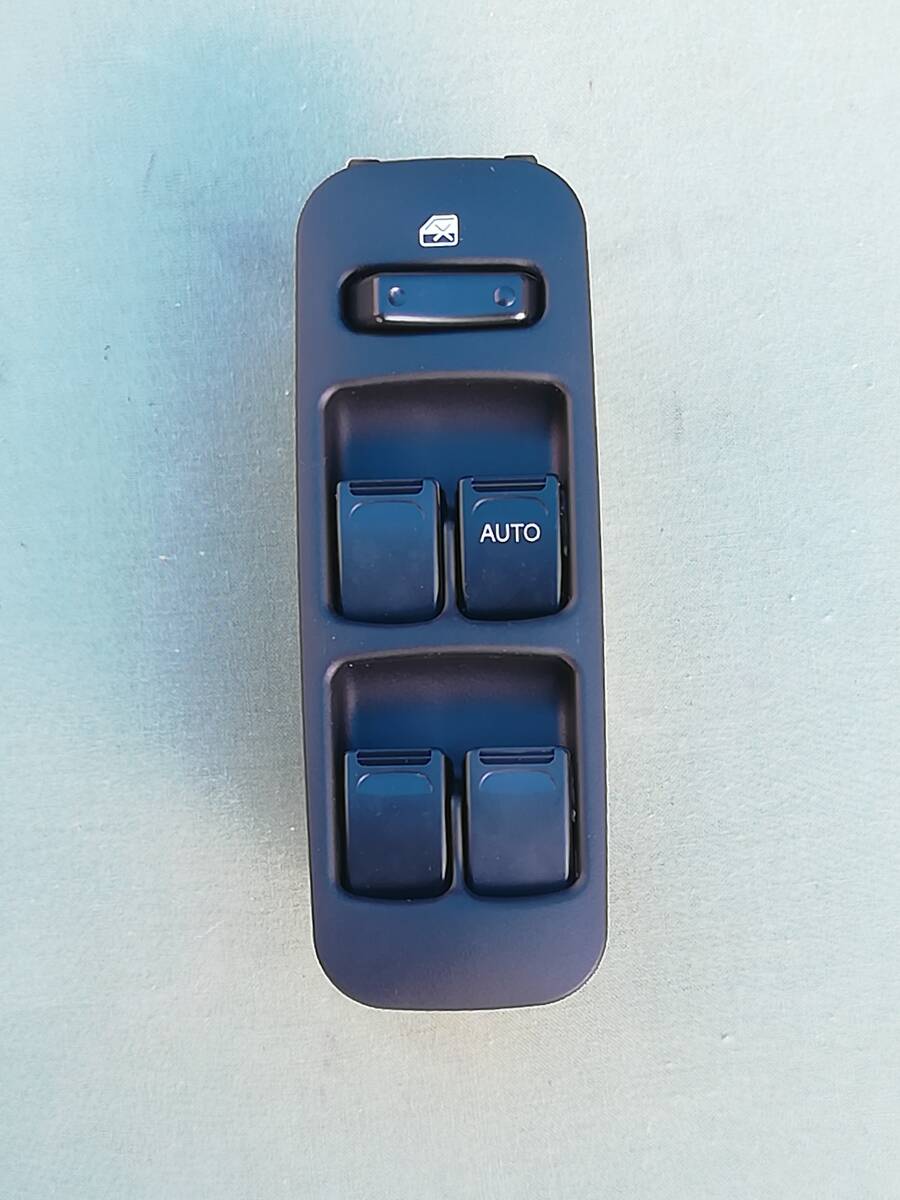 スズキ・14P・ワゴンMC21,MRワゴンMF21、モコMG21,ソリオMA34s:パワーウインドースイッチ【社外新品】拍卖
