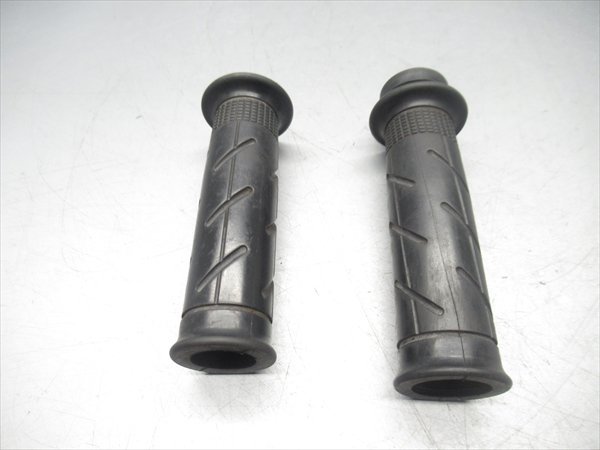 H1R6-0222 ホンダ フォルツァZ スロットルホルダー グリップ 純正品 【MF08-130~ 後期 動画有】拍卖