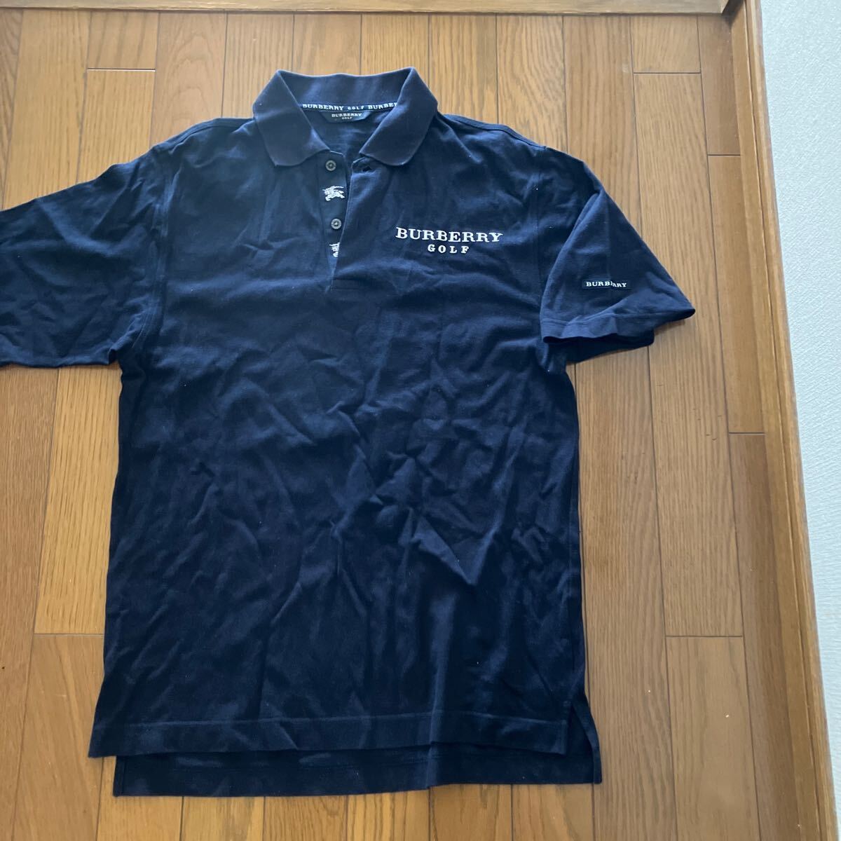 お探しの方。レア物。バーバリーゴルフ 半袖ポロシャツ サイズ M ネイビー拍卖