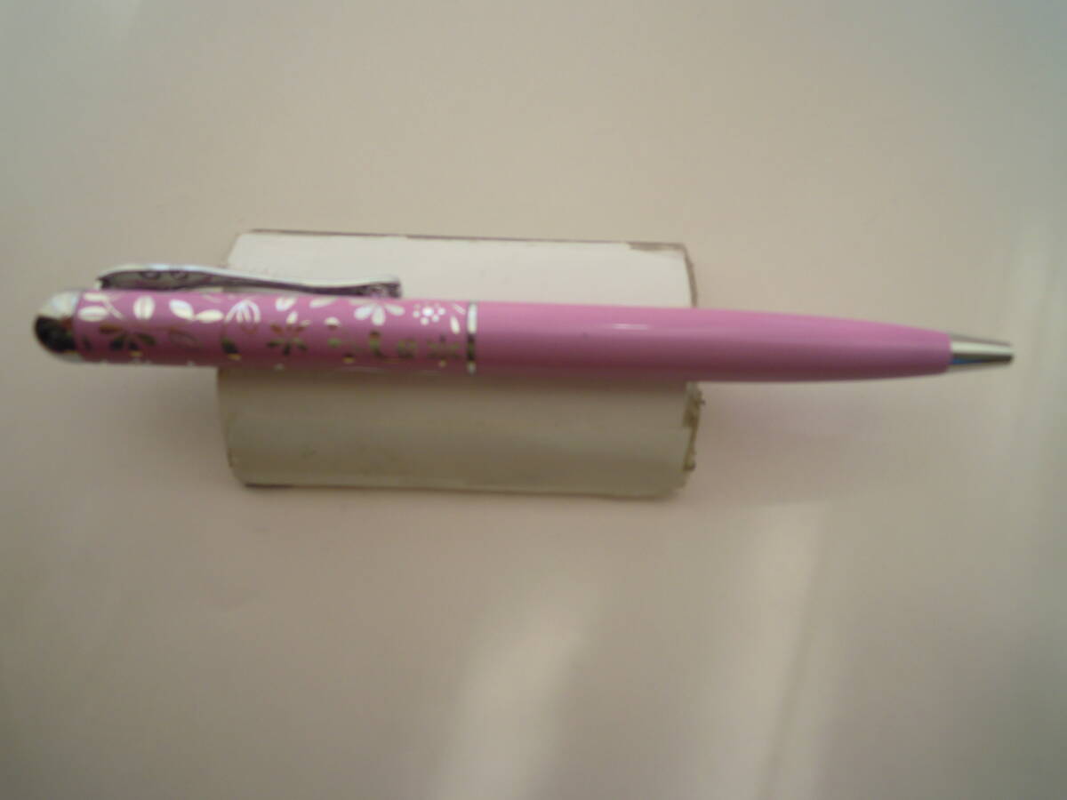 メーカー不明 ピンクの草花模様ボールペン★ポスト便拍卖