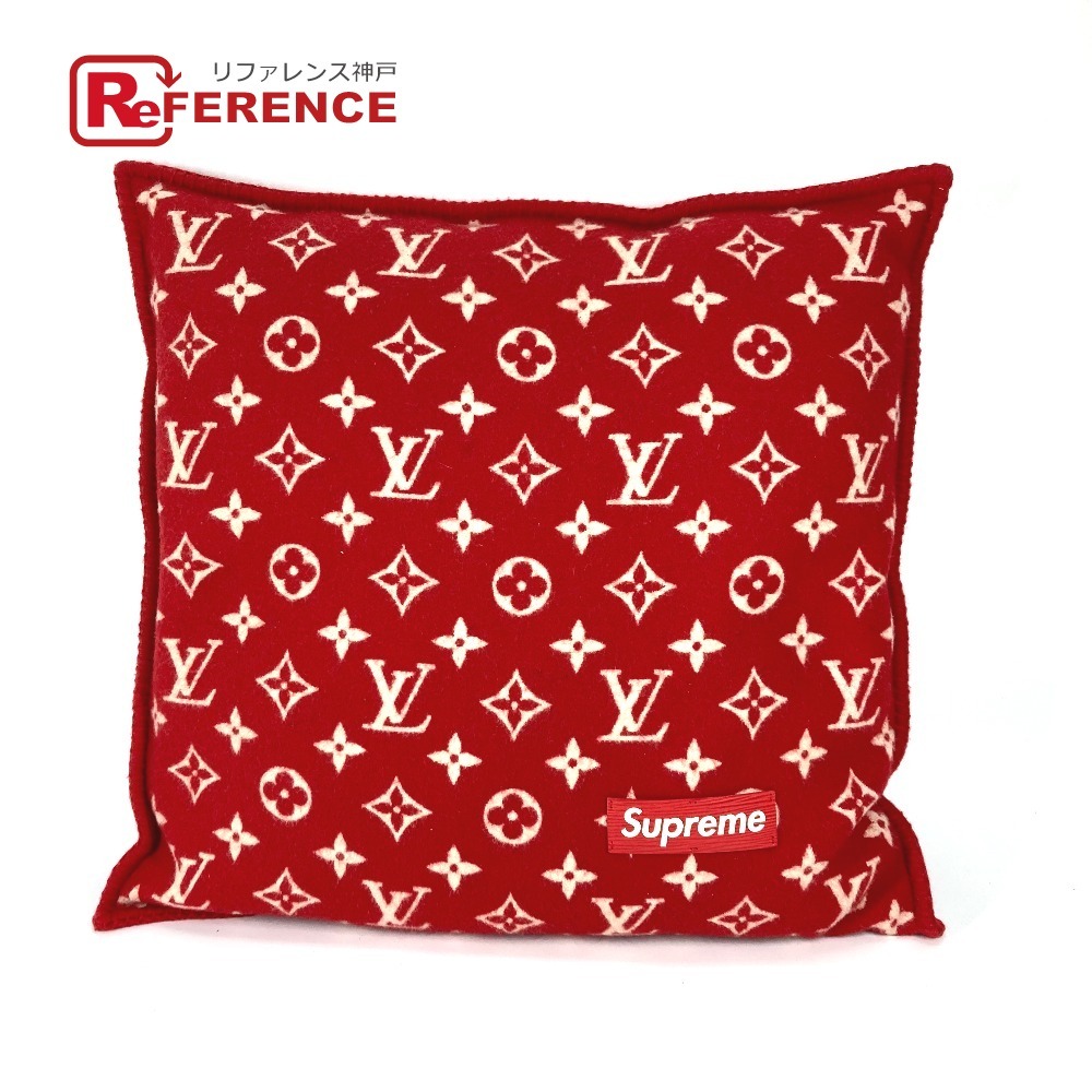 LOUIS VUITTON ルイヴィトン MP1886 モノグラム ピロー 枕 インテリア シュプリーム SUPREME コラボ クッション レッド メンズ【中古】拍卖