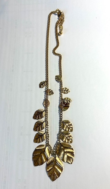 極美:Daisyデイジーリーフネックレス拍卖