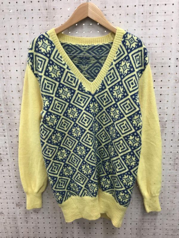 オールド レトロ アメカジ カントリー トラッド 古着 ざっくりVネック 雪柄ノルディック ジャガード ニット セーター レディース 黄色拍卖