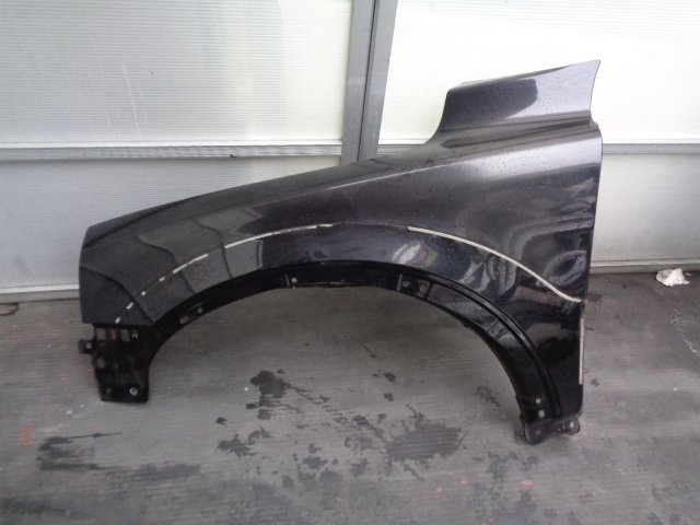 ボルボXC90 CB6294AW フロントフェンダー 左 純正★送料はシステム上 無料と表示されますが着払拍卖