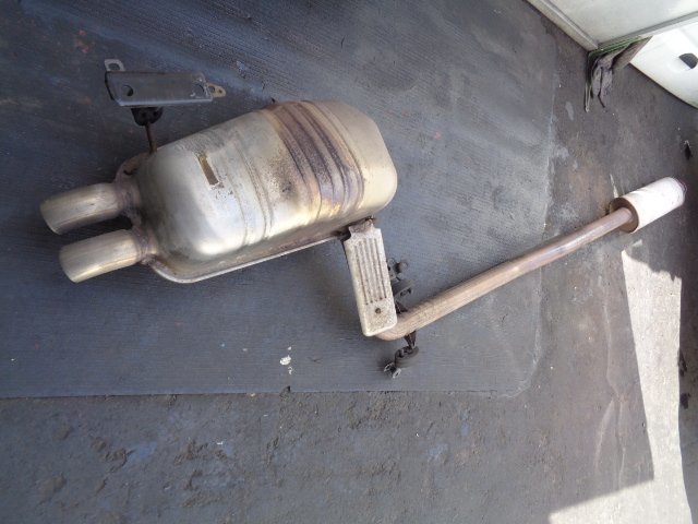 ボルボXC90 CB6294AW マフラー 純正★送料はシステム上 無料と表示されますが拍卖