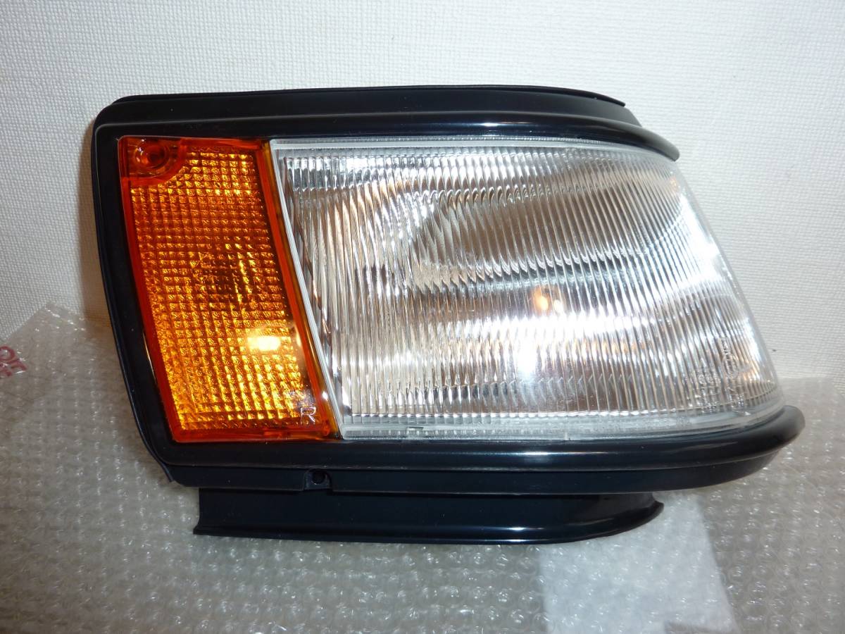 AE86 後期 レビン コーナーレンズ コーナーマーカー 純正 新品 右側拍卖