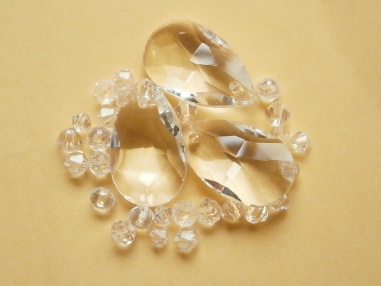 ガラスビーズ★シズク★タイプ A★クリア系★A拍卖