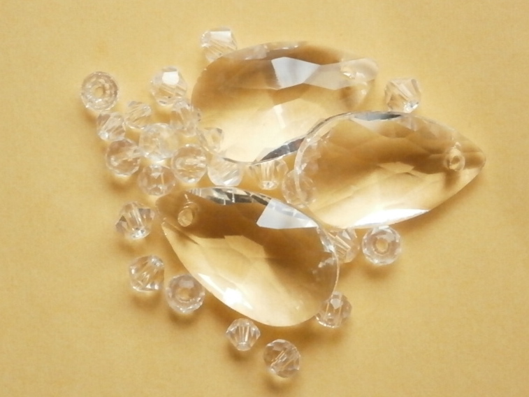 ガラスビーズ★シズク★タイプ A★クリア系★f拍卖