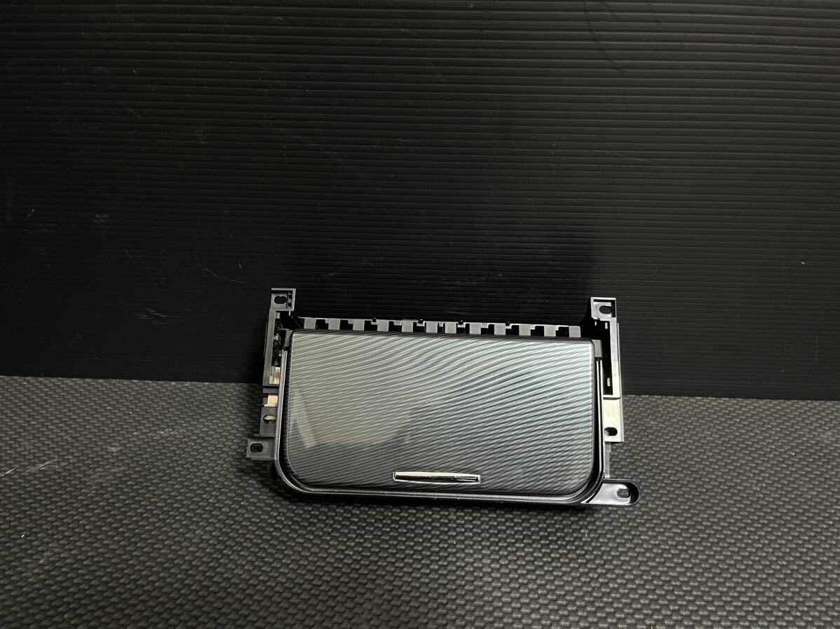 格安!! クラウン ハイブリッド GWS204 GRS204 ドリンクホルダー 木目調 センター コンソール 内装 即発送!!拍卖