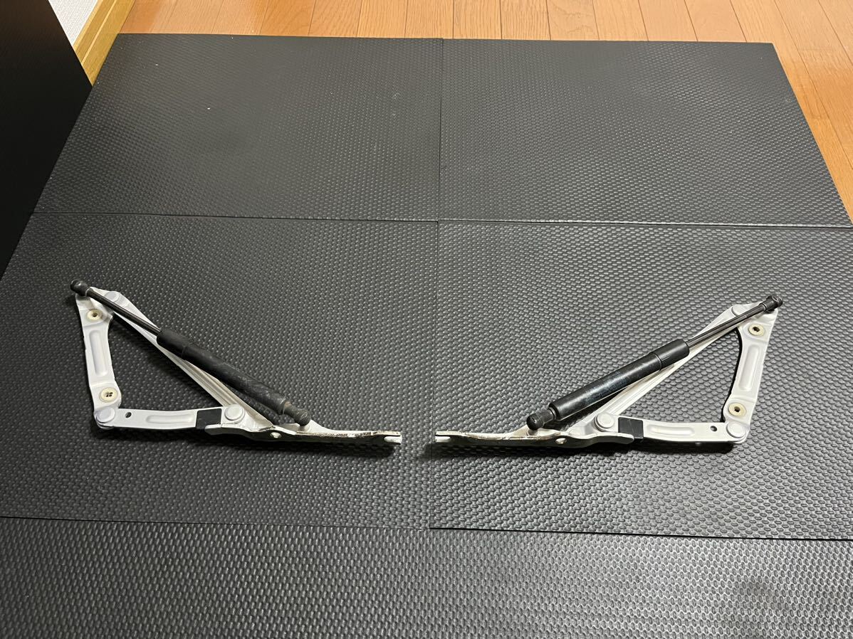 格安!! クラウン ハイブリッド GWS204 GRS204 トランク ダンパー ヒンジ ステー リア 即発送!!拍卖