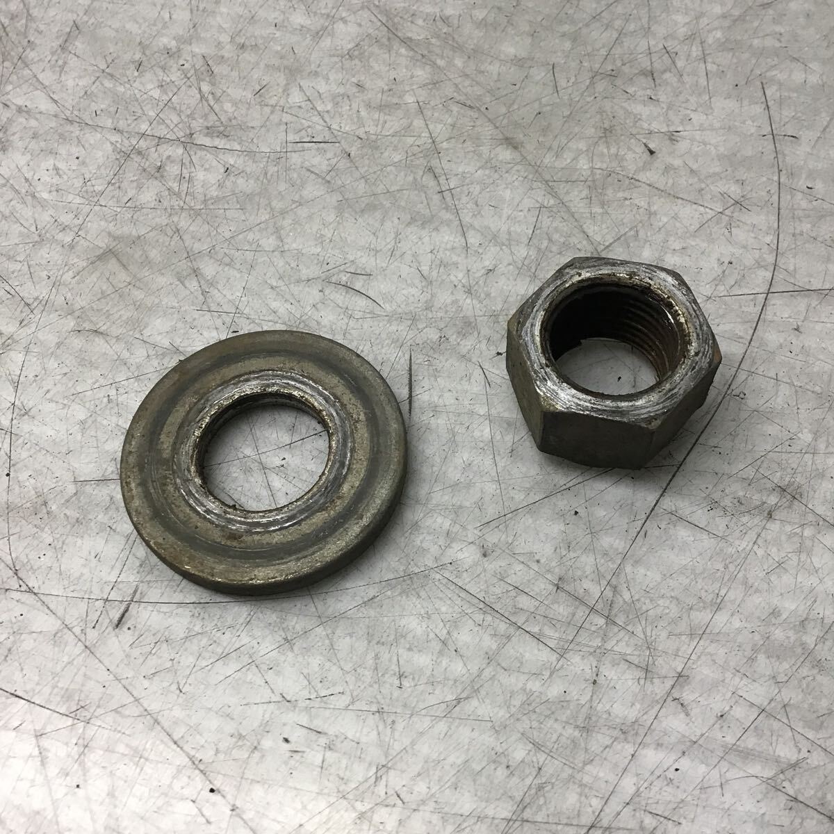 M13-6 スズキ アドレスV125G CF4EA リアホイール ナット 純正部品拍卖