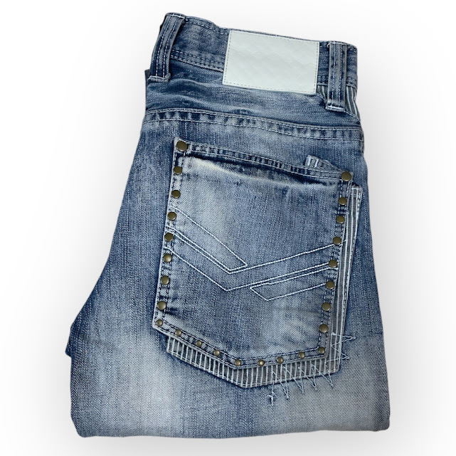 ★Karl Kani ダメージデニム/ジーンズ 刺繍 サイズ30 カールカナイ拍卖