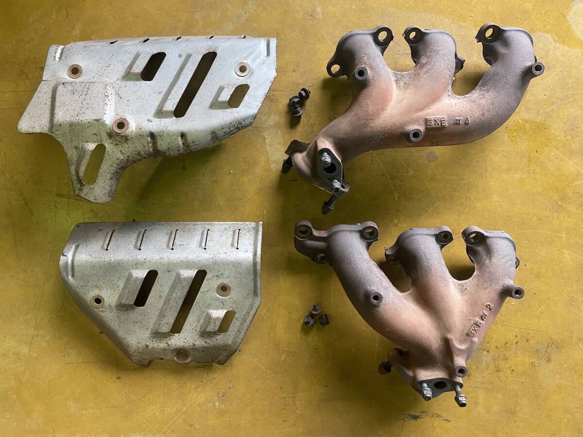 ★【中古】TOYOTA ランドクルーザー80 純正 エキマニ エキゾーストマニホールド インシュレーター ランクル80★拍卖