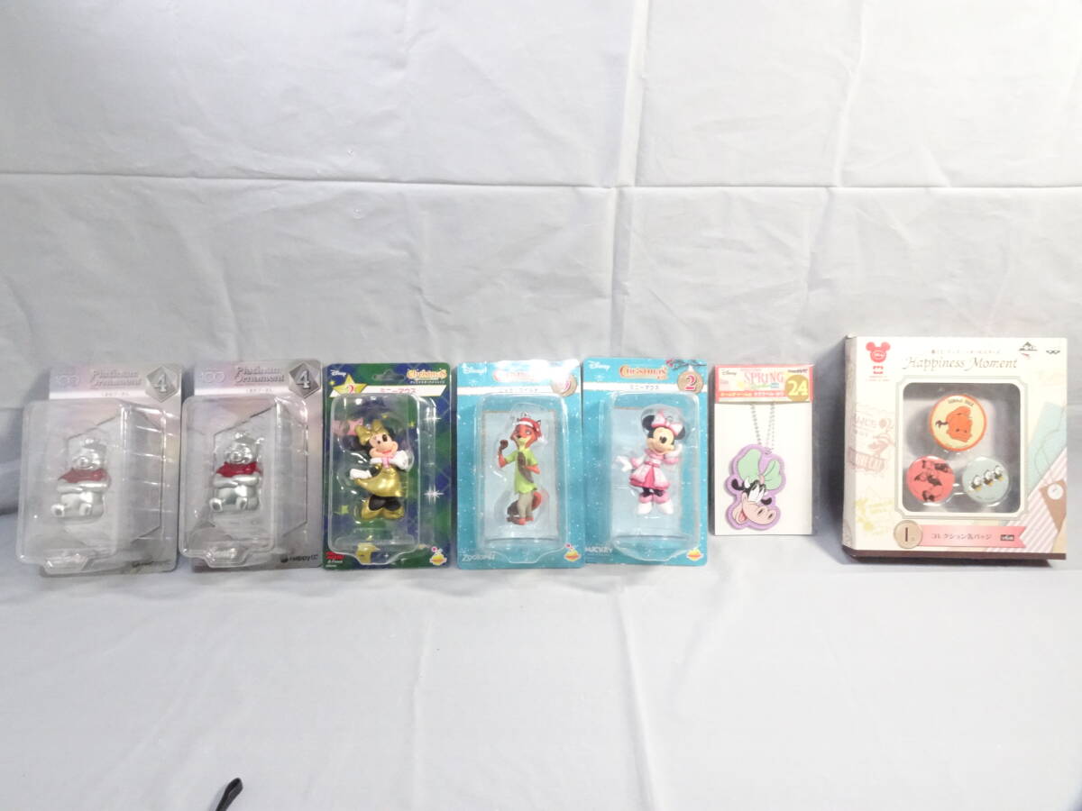 ★ディズニー DISNEY クリスマスオーナメントくじ 2022 フィギュア キーホルダー 缶バッチ ぷーさん いろいろ まとめて拍卖