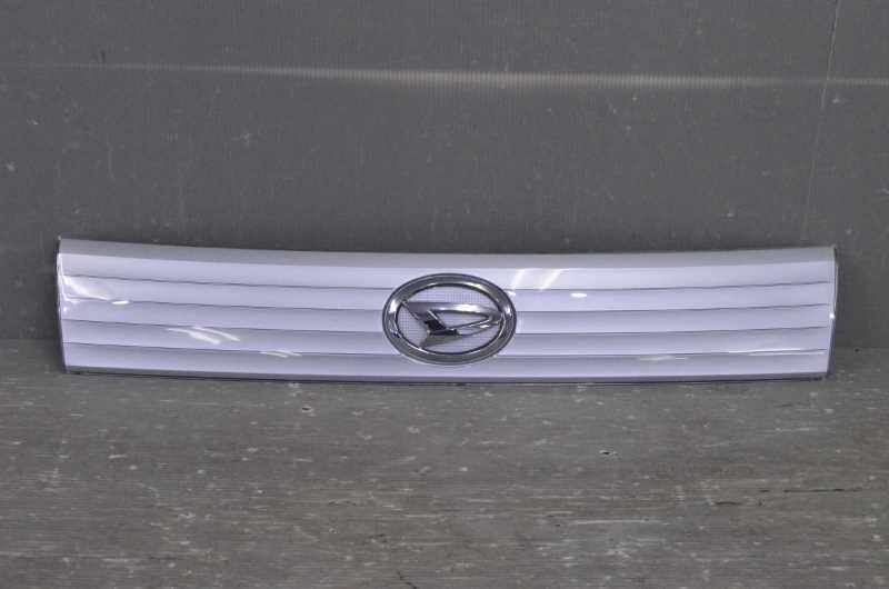 ムーヴ カスタム X 4WD NA CVT 後期(L185S L175S) 純正 フロント グリル ラジエーターグリル 53101-B2090-01 53101-B2150 s010336拍卖