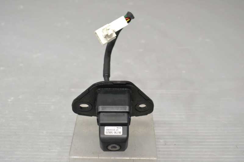 レクサス LS460 前期(USF40) 純正 破損無 取付OK 動作保証 バックカメラ 86790-50020 / 86790-50020 k080822拍卖